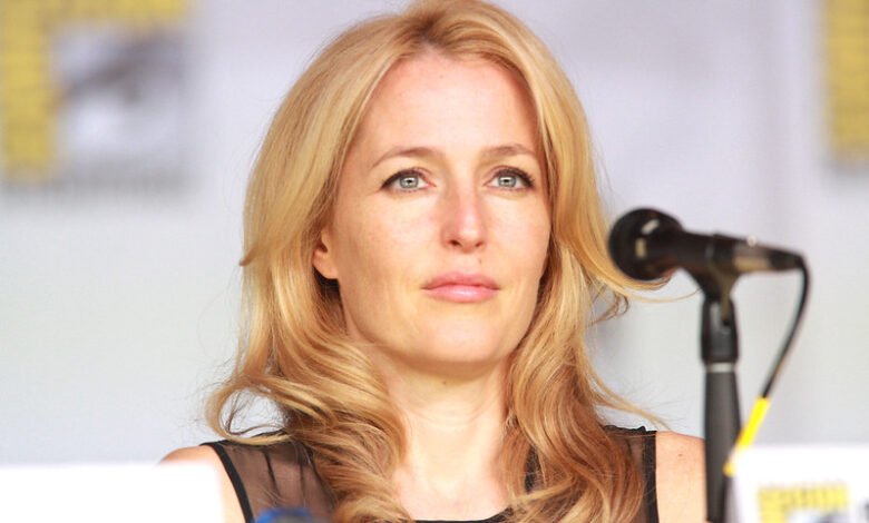 Want Gillian Anderson